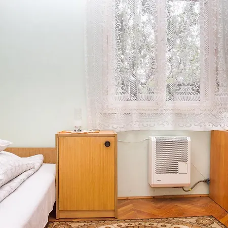 Holiday home Familia Nyaralo 22 Balatonmariafurdo